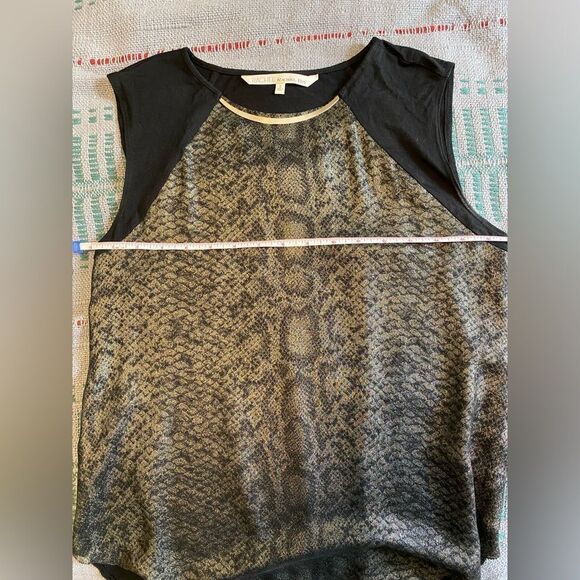 COPY - Rachel Roy, Metallic Snake Print Sleeveless Top w/Silver Necklace Size S - Picture 2 of 7